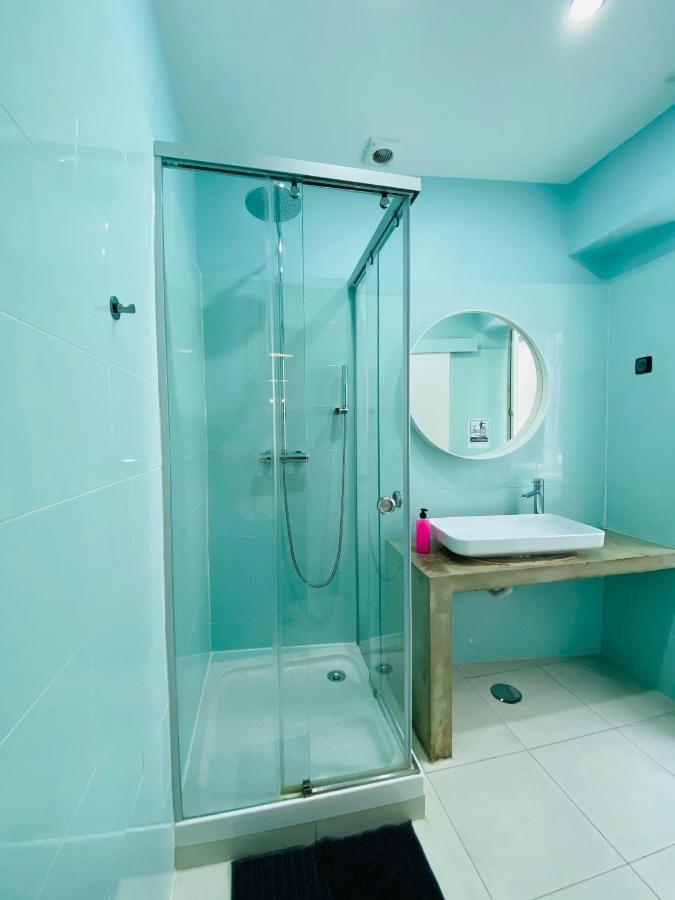 Green Heart Hostel Лиссабон Экстерьер фото